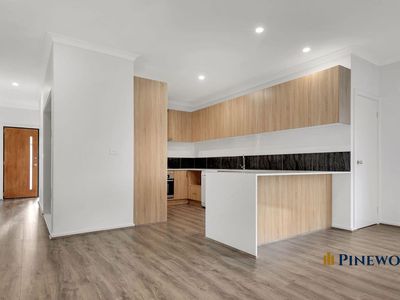 4 / 84 Sutherland Street, Kilmore