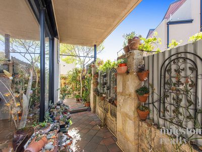 5 / 7 Bellion Drive, Hamilton Hill