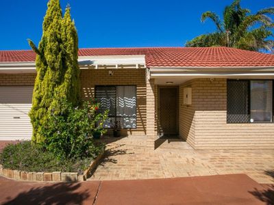 2 Brian Avenue, Yokine