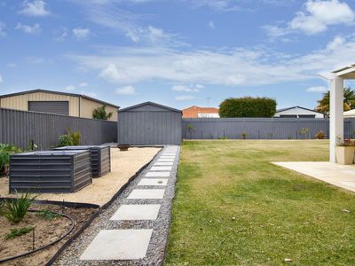19 Waikiki Road , Safety Bay
