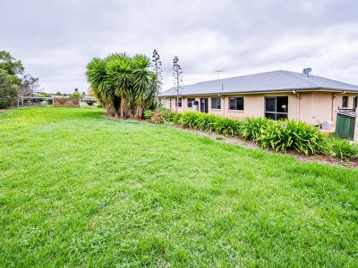 25 Sonaree Drive, Kingaroy