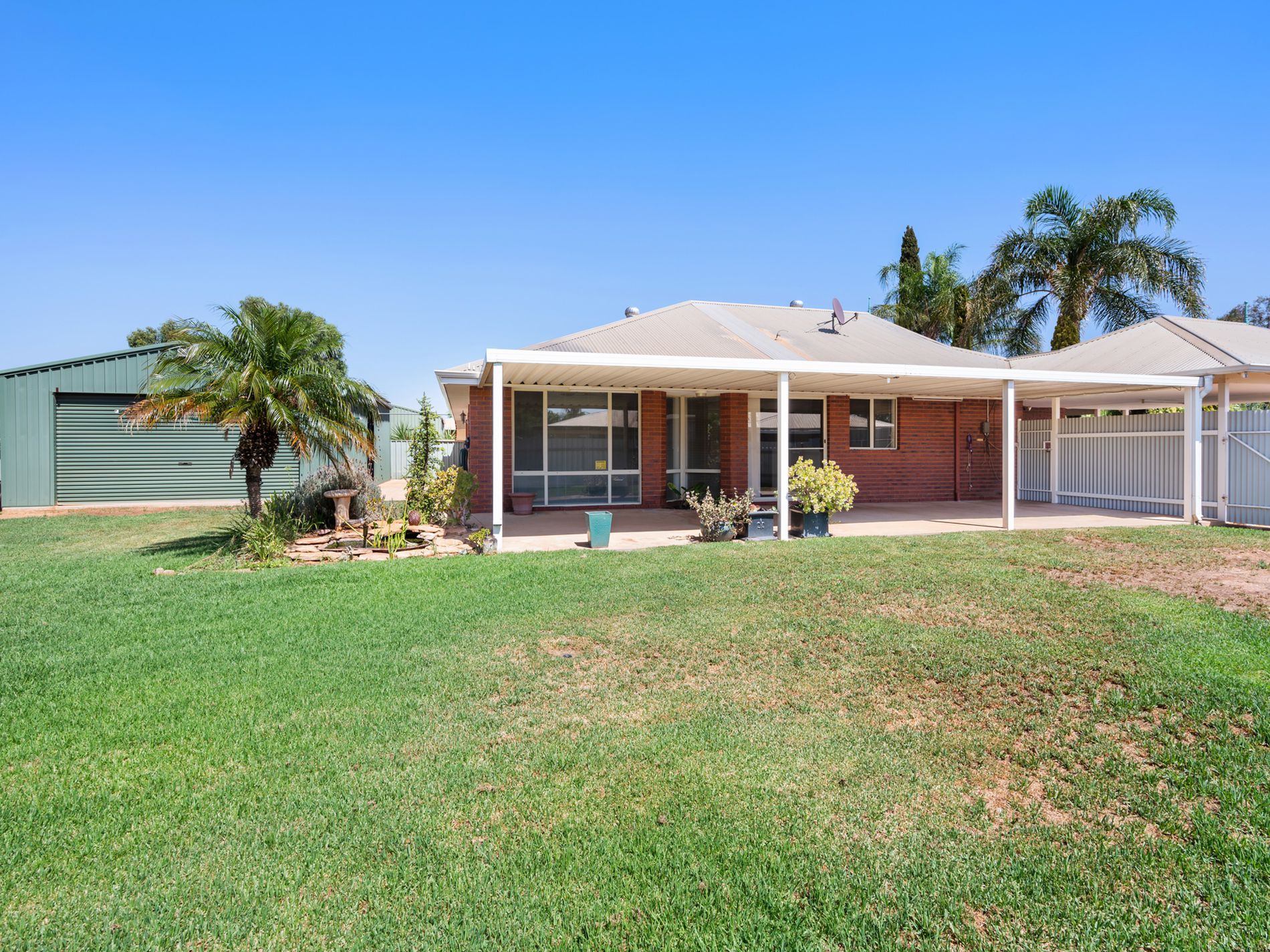 7 Holroyd Way, Boulder