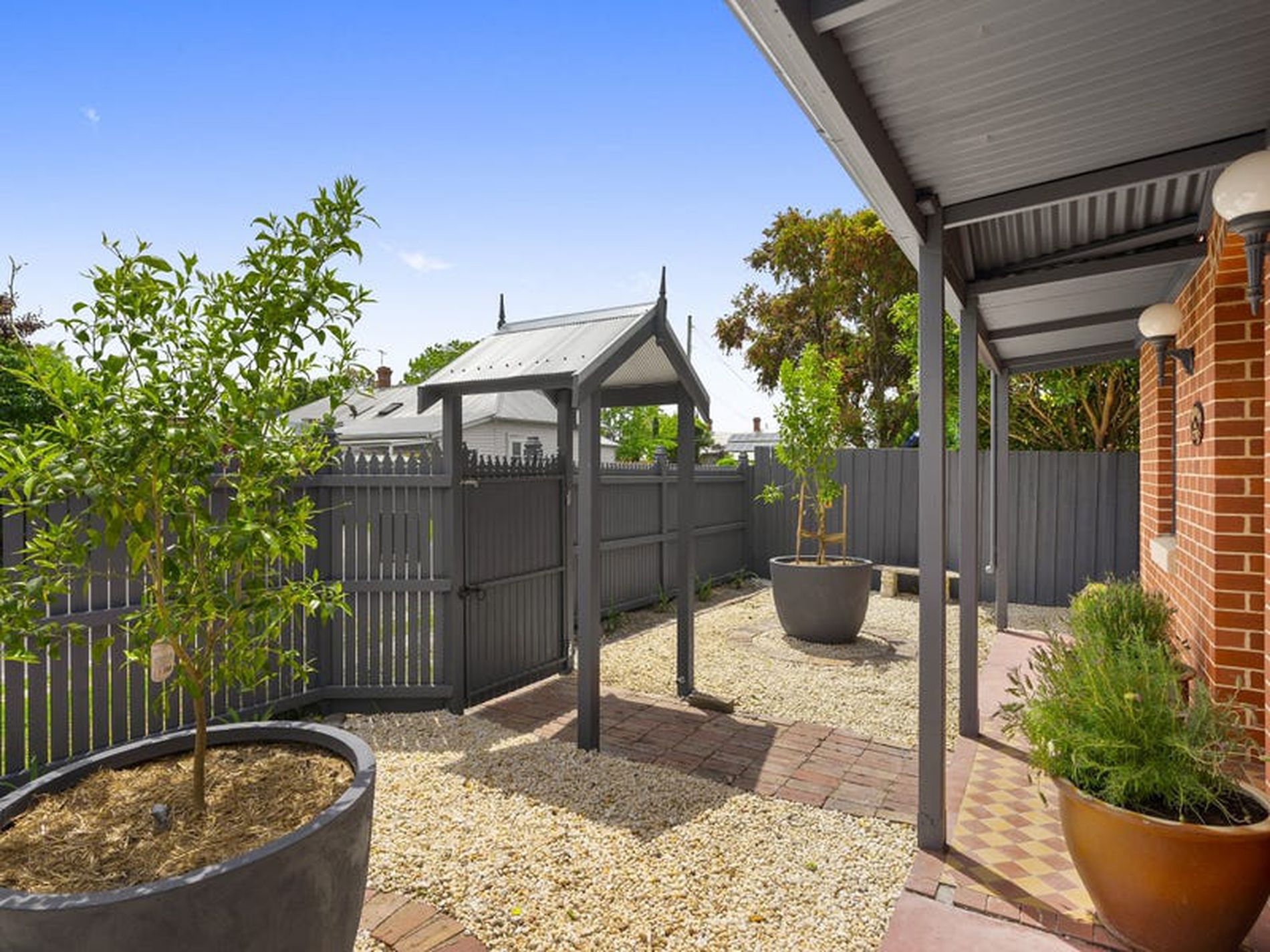 15 Sherbourne Terrace, Newtown