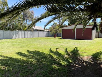 42 Mirrool Avenue, Yenda