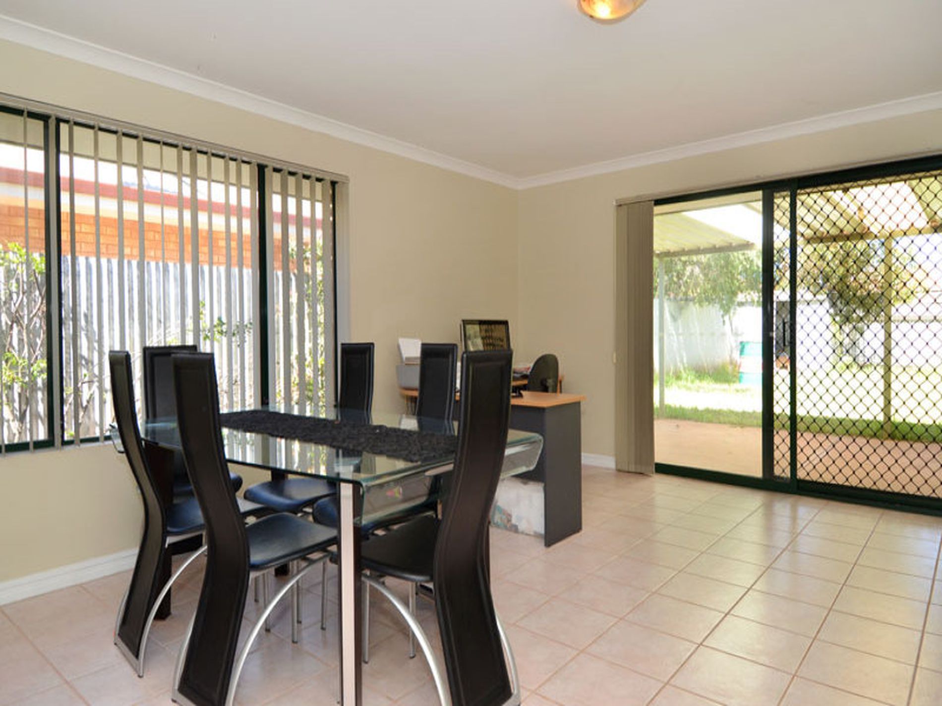 23 Crowley Gardens, Somerville