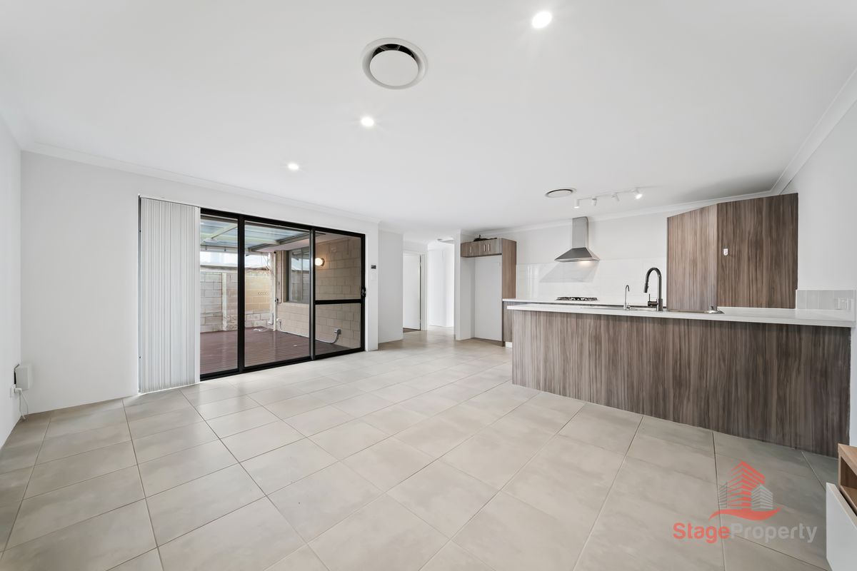 44 Panozza Circle, Maddington