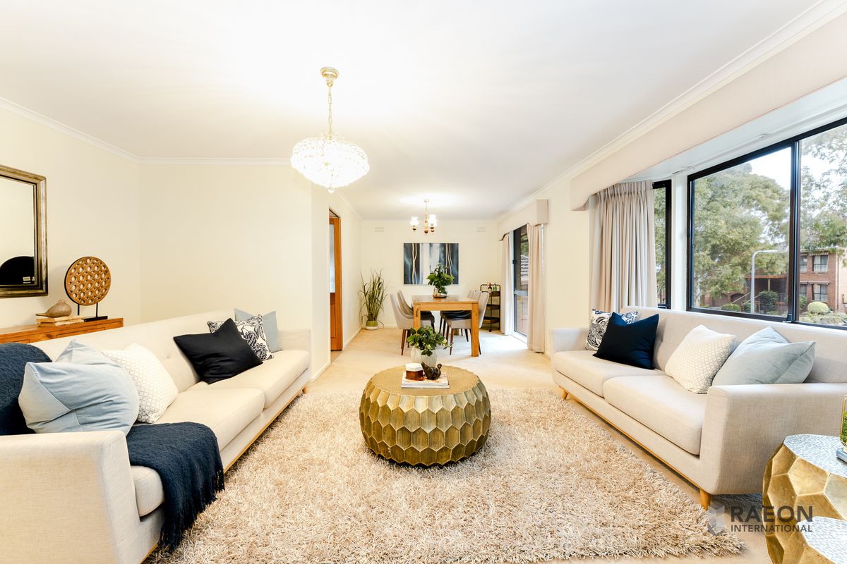 8 Edmund Rice Parade, Watsonia North