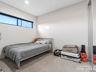 5 / 17 Stroughton Road, Westminster