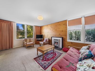 57 Freeburgh Avenue, Mount Beauty