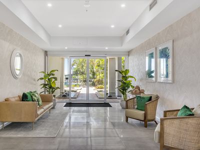 2894-2910 GOLD COAST HIGHWAY, Surfers Paradise