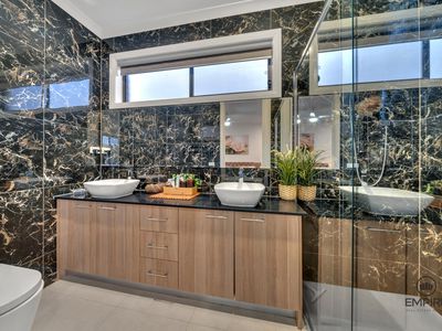 11 Bells Avenue, Kalkallo