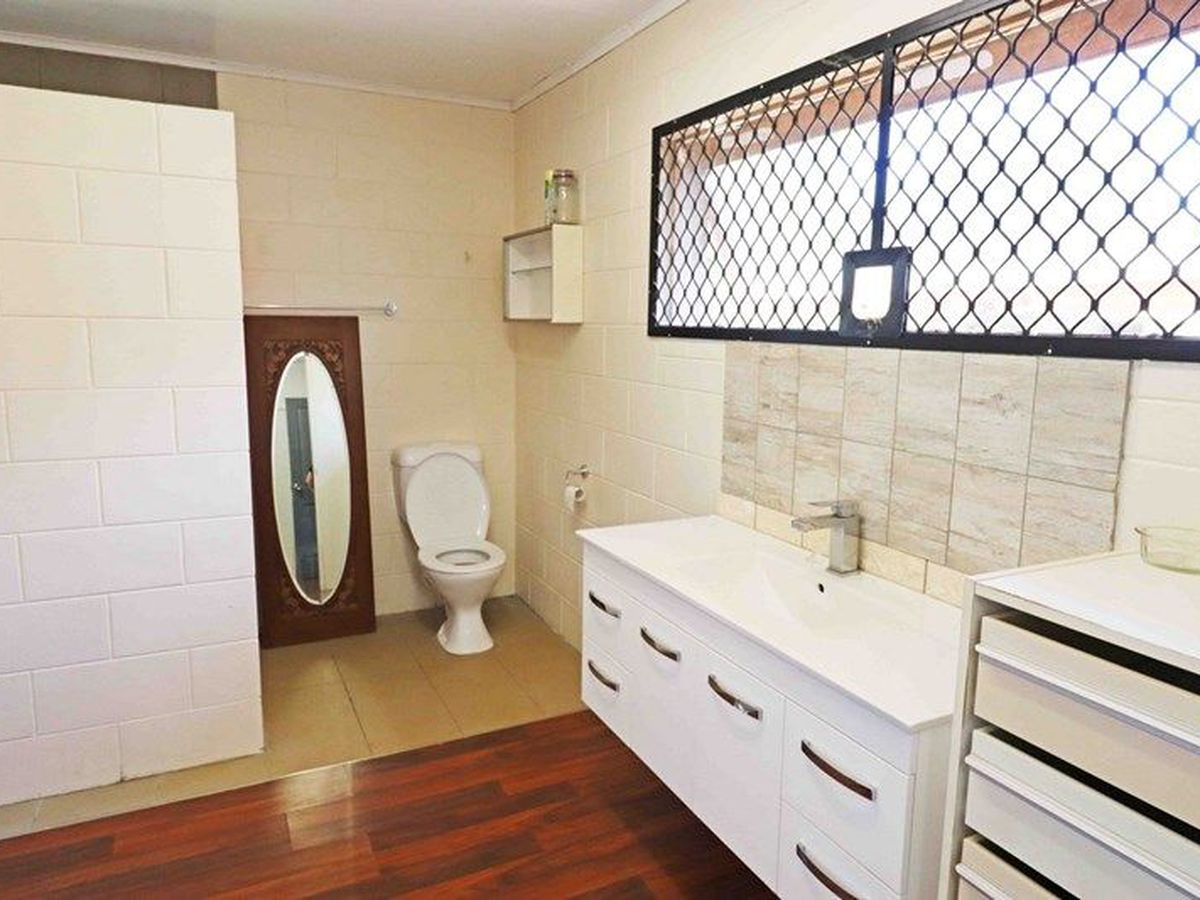 26 Mountain View Drive, Atherton