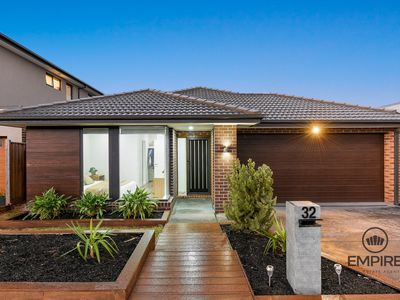32 Gallant Drive, Clyde North