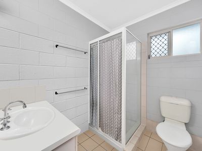 2 / 80 Barnard Drive, Mount Sheridan