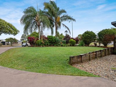 19 Jannina Drive, Atherton