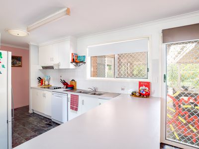 24 Lido Parade, Urangan