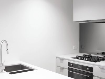 2206 / 201 Normanby Road, Southbank