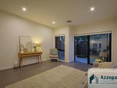 79 / 1 Rowland Rees Crescent, Greenway