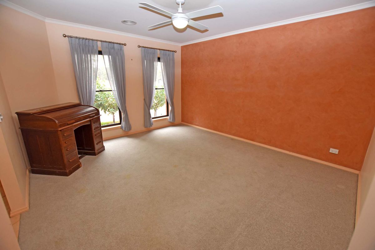 54 McEwen Road, Kyabram