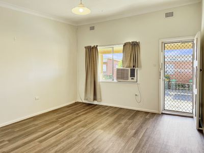 4  / 4-6 Farrand Street , Forbes