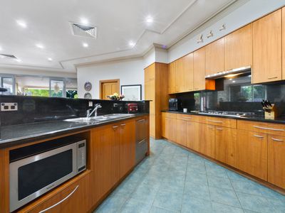 6 Alexandria Avenue, Eastwood