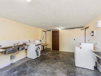 19 / 37 Paulik Way, Hamilton Hill
