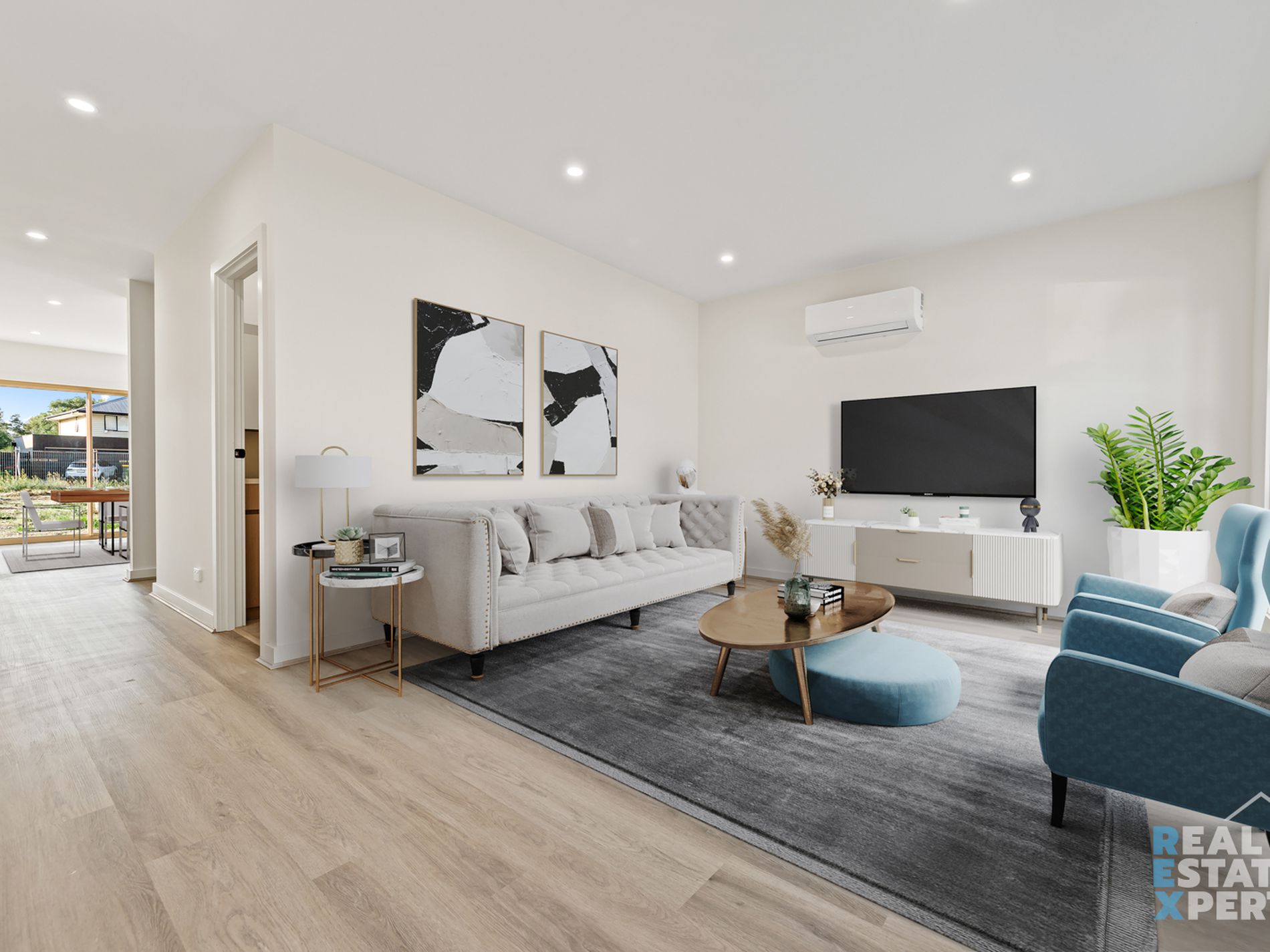 10 Tiger Way, Officer