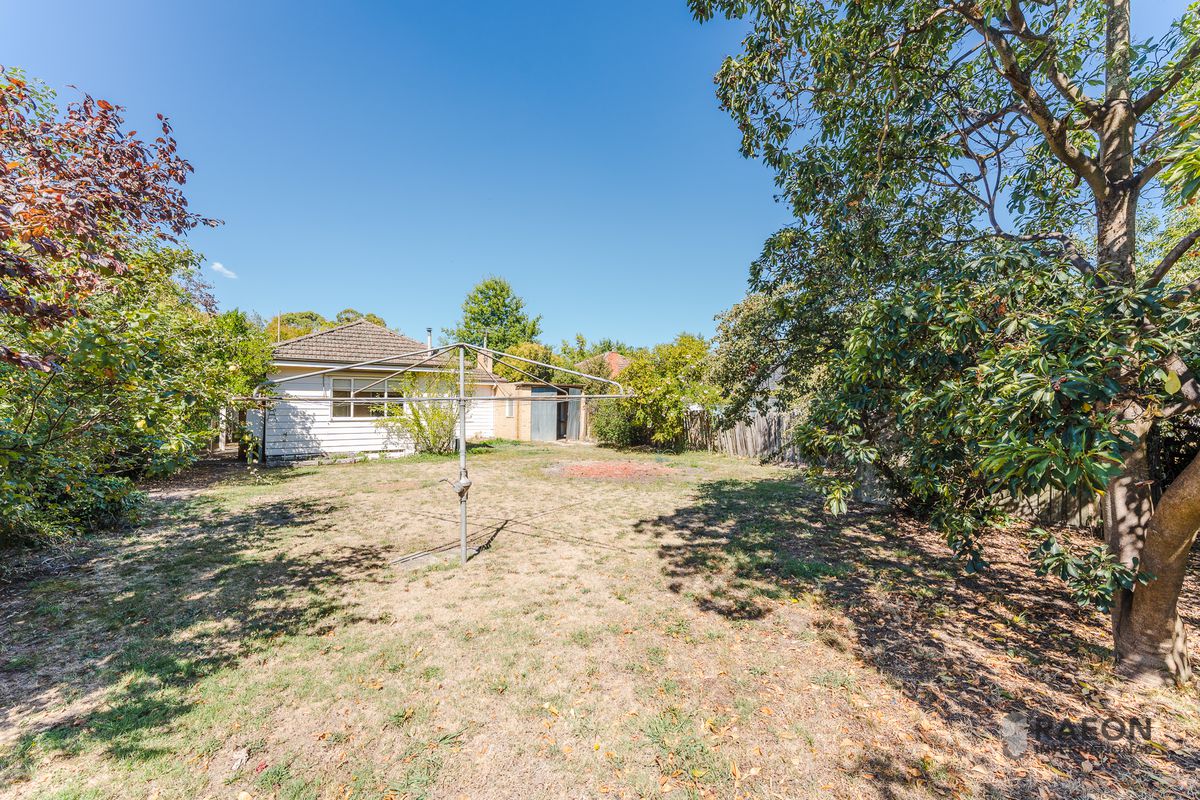 7 Mary Street, Box Hill North