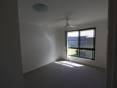 9 Press Court, Gracemere