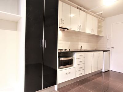 15 / 5 Archibald Street, Box Hill