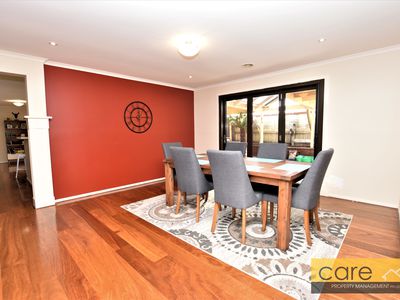 9 Sovereign Close, Patterson Lakes