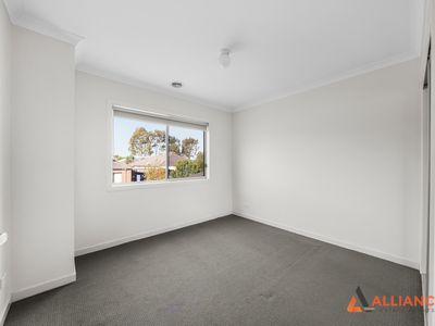 18 Marathon Boulevard, Craigieburn