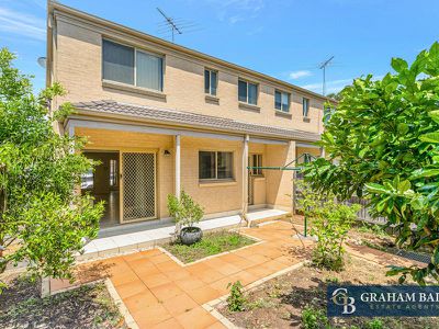 3 / 630 The Horsley Drive, Smithfield