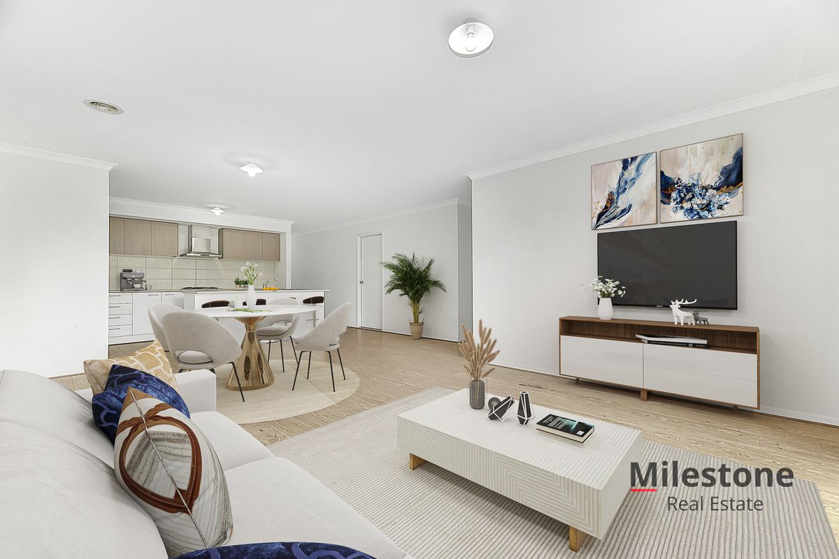 34 Mcallister Drive, Cranbourne East