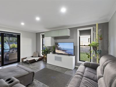 13 Porter Circuit, Milton