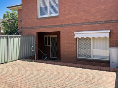 2 / 21 Bandon Street, Forbes