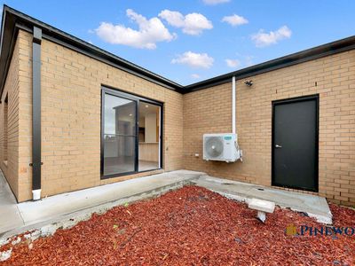 4 / 84 Sutherland Street, Kilmore