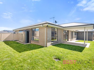 87 Basalt Way, Kelso