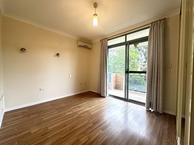 4 / 22-26 Queens Road, Westmead