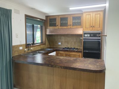 33 Allambee Avenue, Grovedale