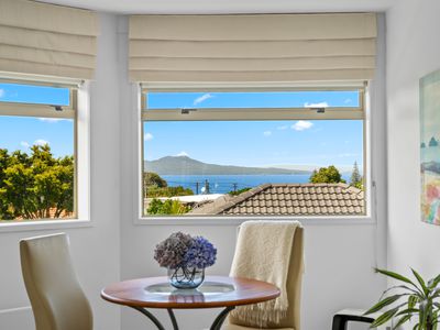 10A Scarboro Terrace, Murrays Bay