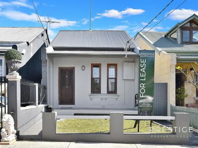 13 Gibbes Street, Banksia