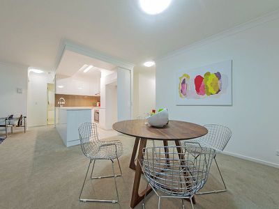 4/54 Yamboyna St, Manly
