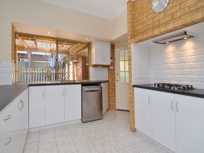 6 Kunanalling Avenue, Kalgoorlie