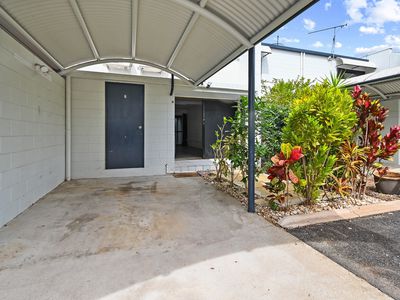 2 / 493 VARLEY STREET, Yorkeys Knob