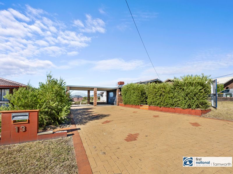 13 Johns Drive, Kootingal