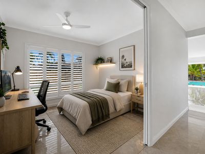 5 Park Ave, Broadbeach Waters