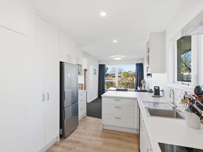 69 Deepdale Street, Burnside