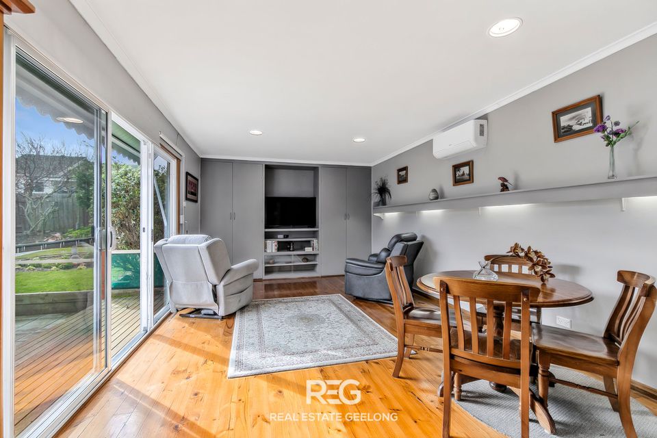 24 Cambra Road, Belmont