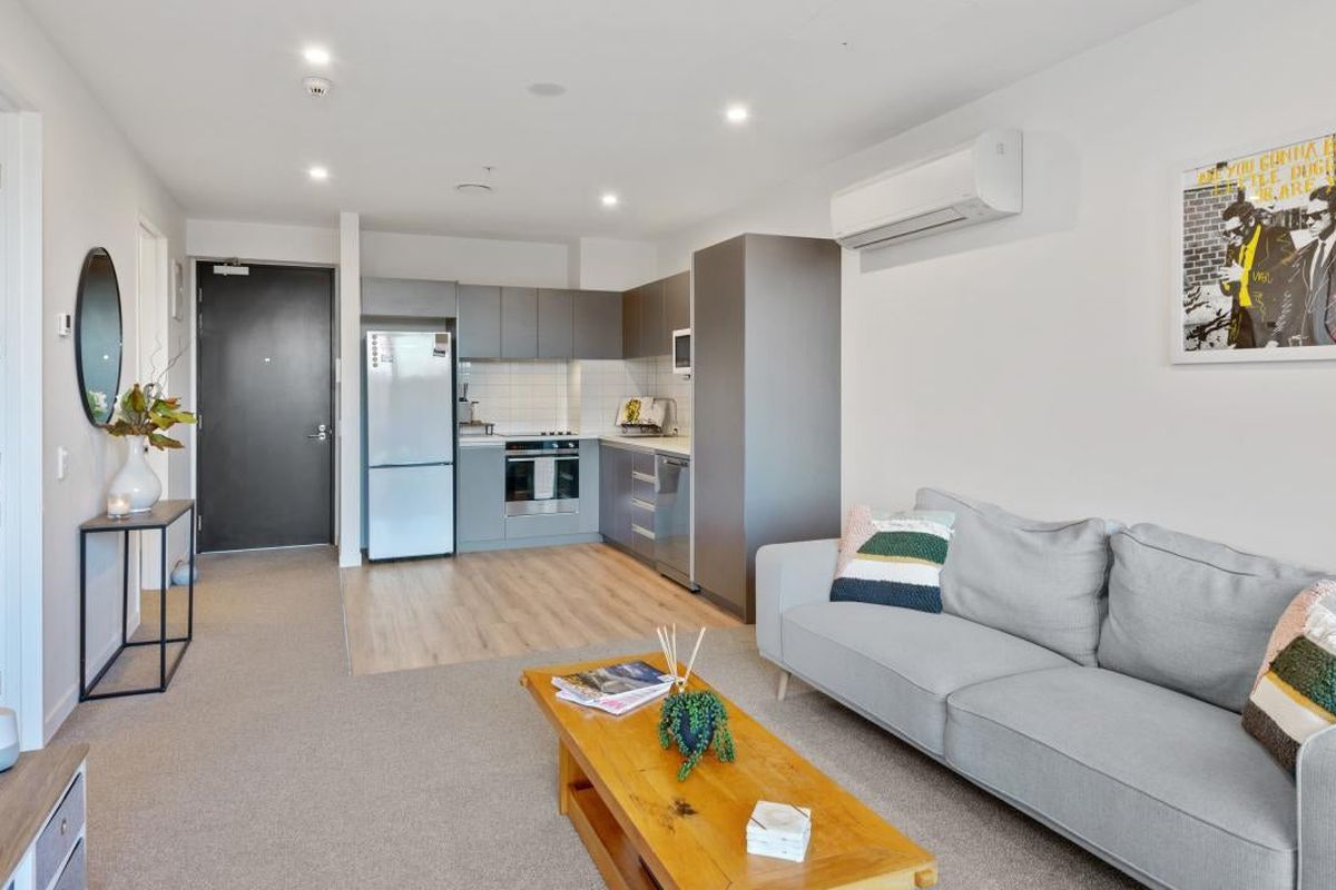 105 / 231 Madras Street, City Centre